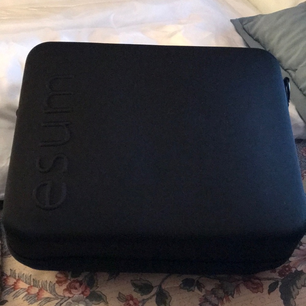Esum Makeup Bag